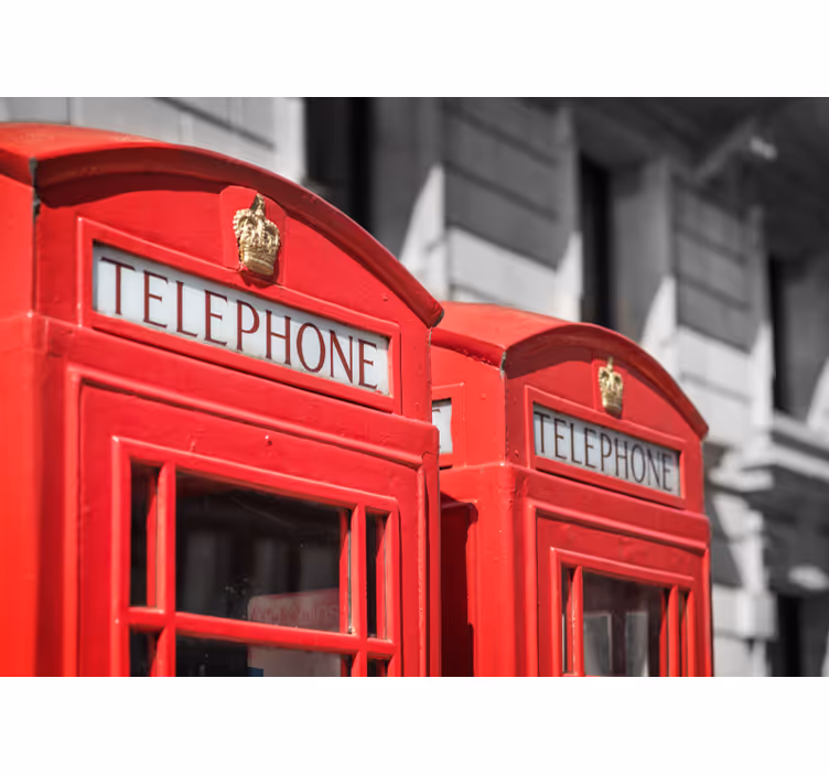 Ikoniškos raudonos telefono būdelės londono sienų freska - „Tenstickers“