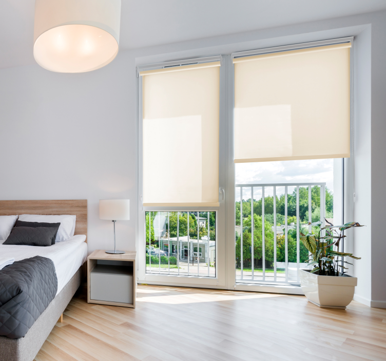 Kupranugarių spalvos permatomos svetainės žaliuzės - „Tenstickers“