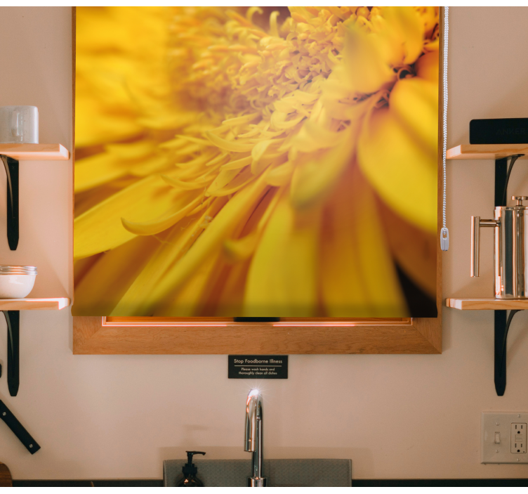 Geltonas iš arti Roletai gėlės ir augalai - „Tenstickers“