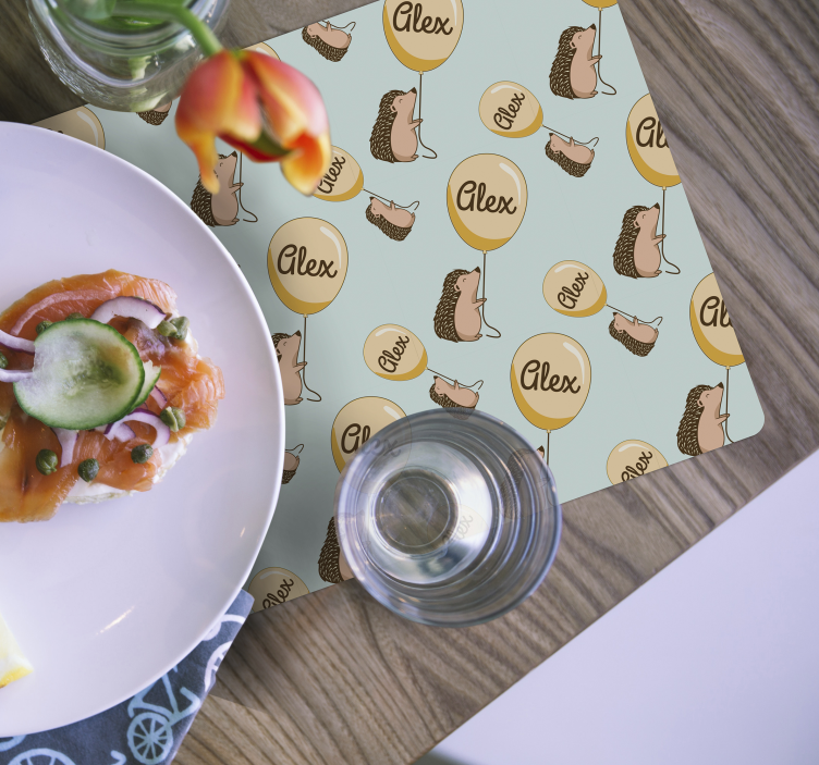 Ežiukas su balionais su vardu vaikiškas stalo padekliukai - „Tenstickers“