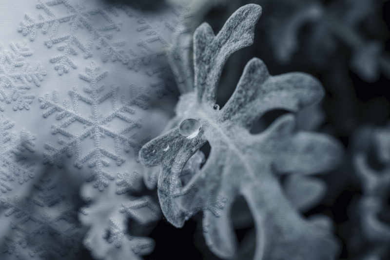 Tekstūruoti stalo padėkliukai su elegantiška snaige - „Tenstickers“