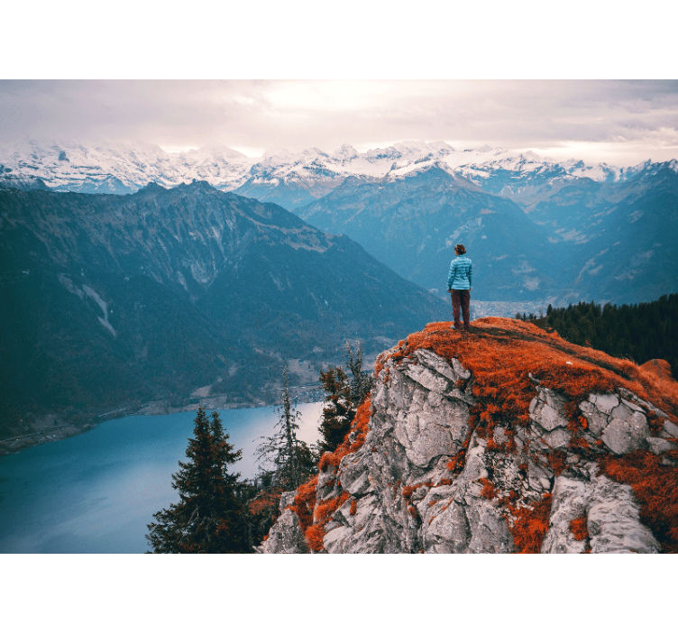 Vienišas asmuo ant kalno viršūnės sienų fototapetai - „Tenstickers“