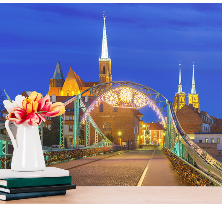 Istorinio tilto vaizdas miesto sienų freska - „Tenstickers“