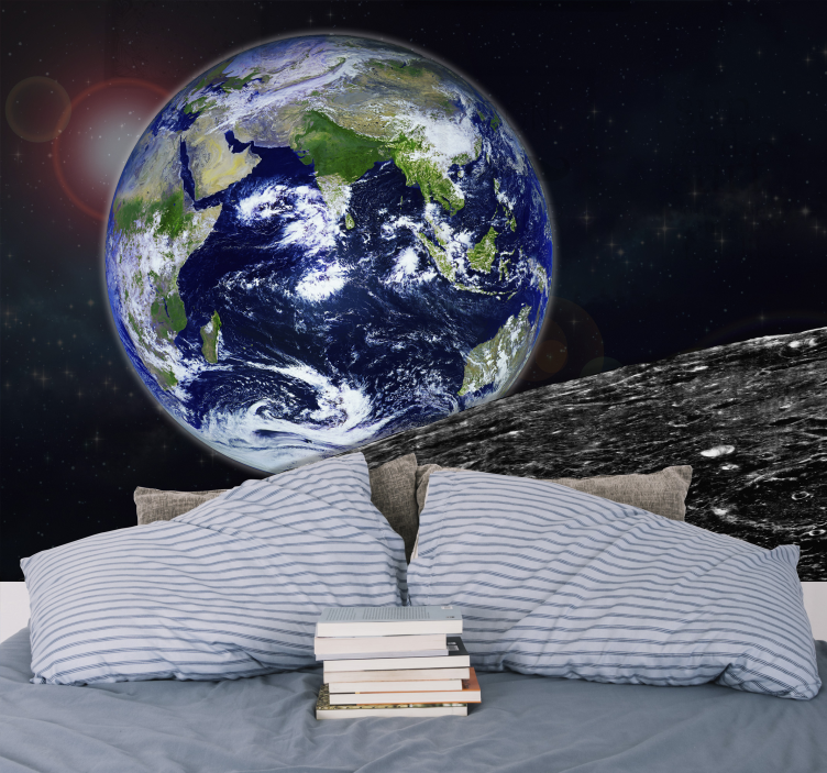 Vaizdas į žemės erdvės sienos freską - „Tenstickers“