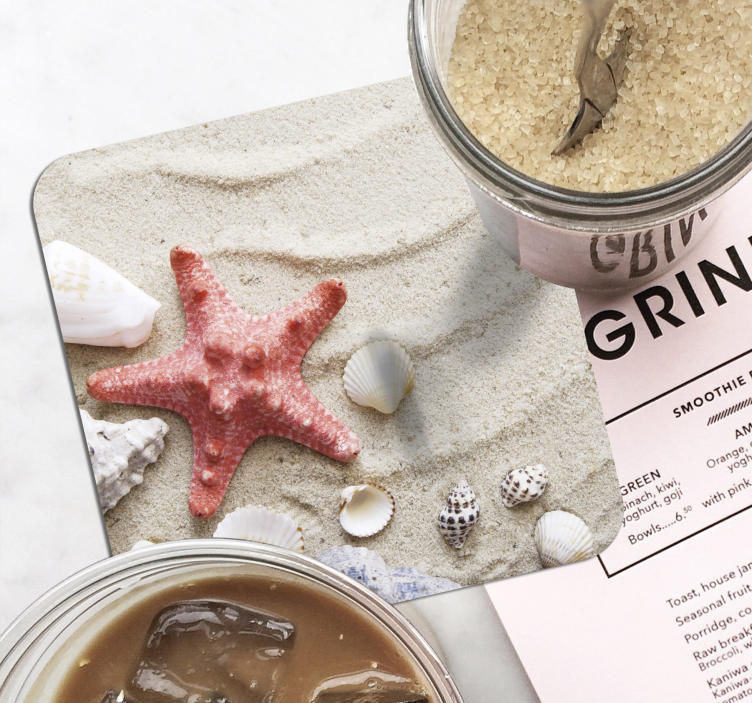 Jūrų žvaigždės ir kriauklės smėlio padėkliuose - „Tenstickers“