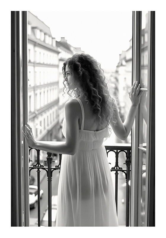 Ponia ryte realistinis foto plakatas - „Tenstickers“