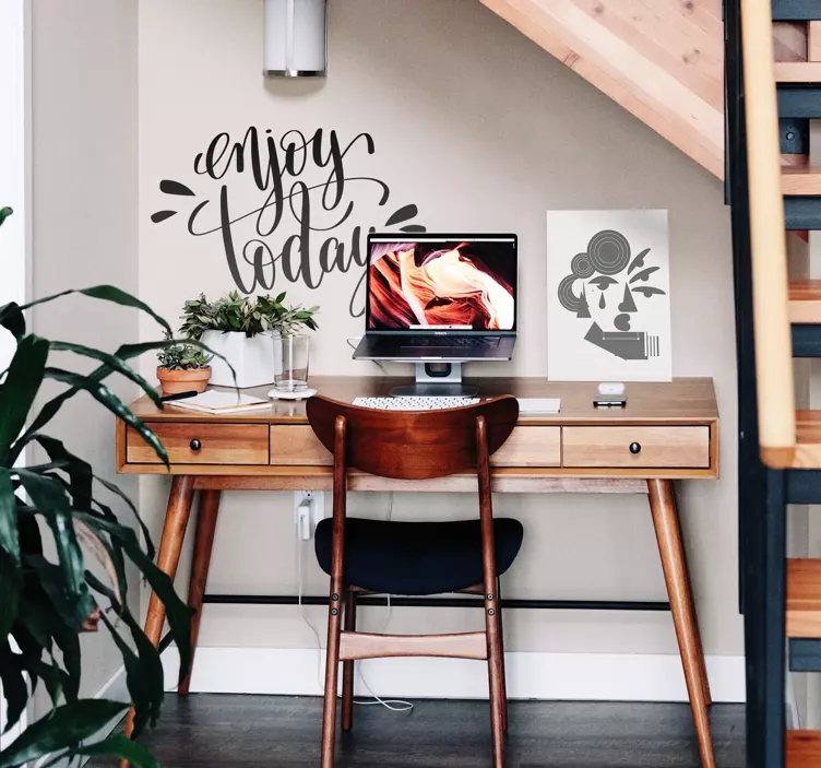 Mėgaukitės šiandiena motyvuojanti frazė lipdukas biurui - „Tenstickers“