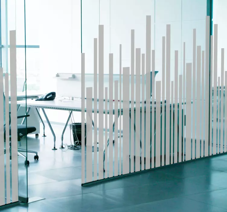 Nekilniosios nevienodos vertikalios linijosNekilniosios nesutampa - „Tenstickers“