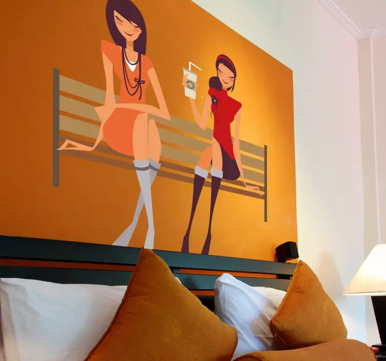 Sėdinčių merginų dekoratyvinis lipdukas - „Tenstickers“