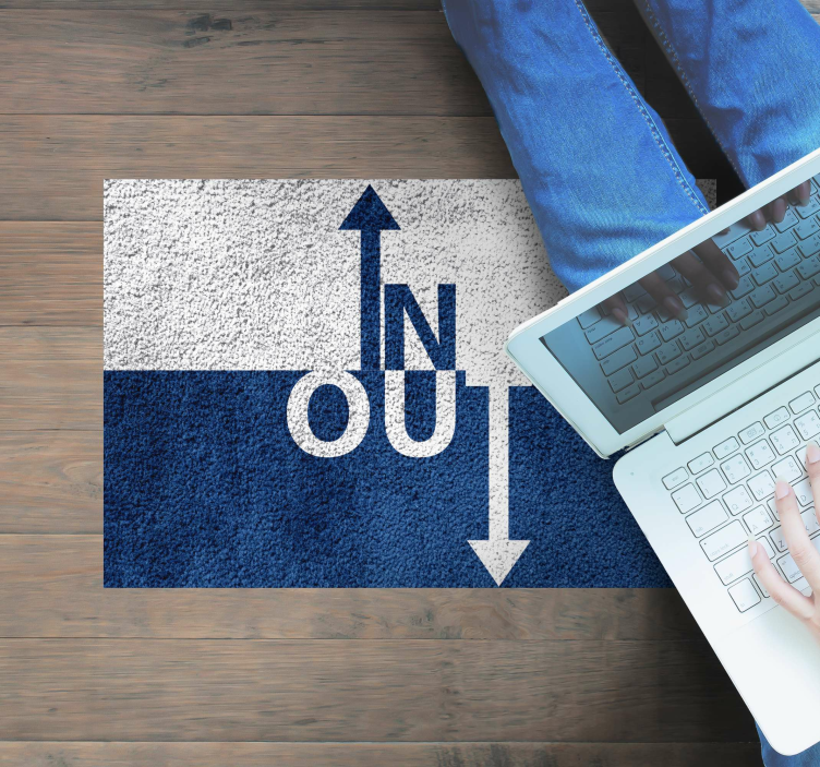 į išorę nukreipta vinilo kilimėlas su frazėmis - „Tenstickers“